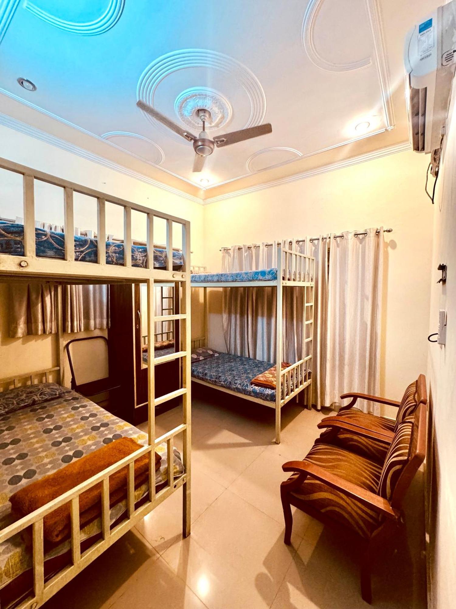 Qube House Bnb Rishīkesh Exterior foto