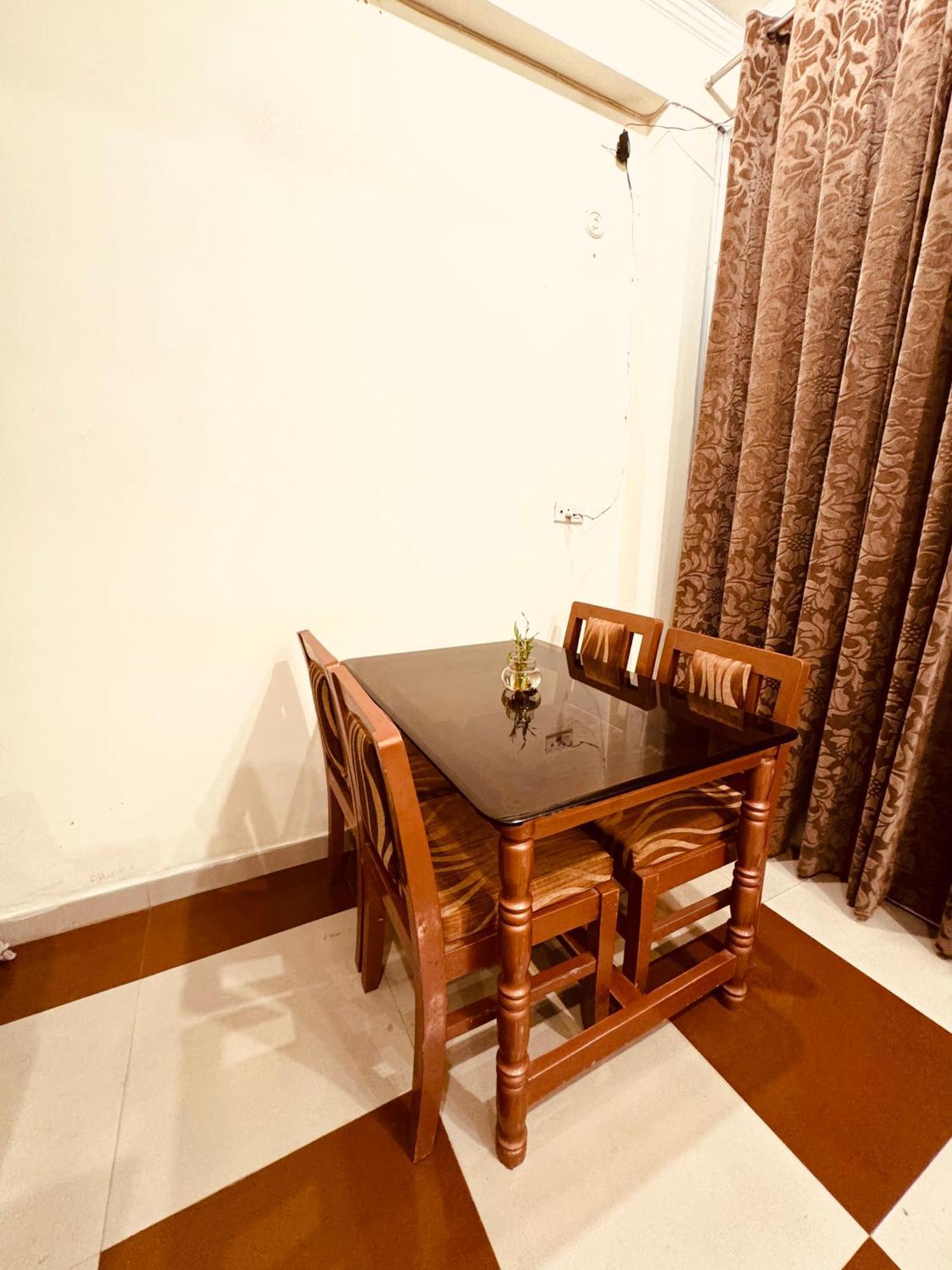 Qube House Bnb Rishīkesh Exterior foto